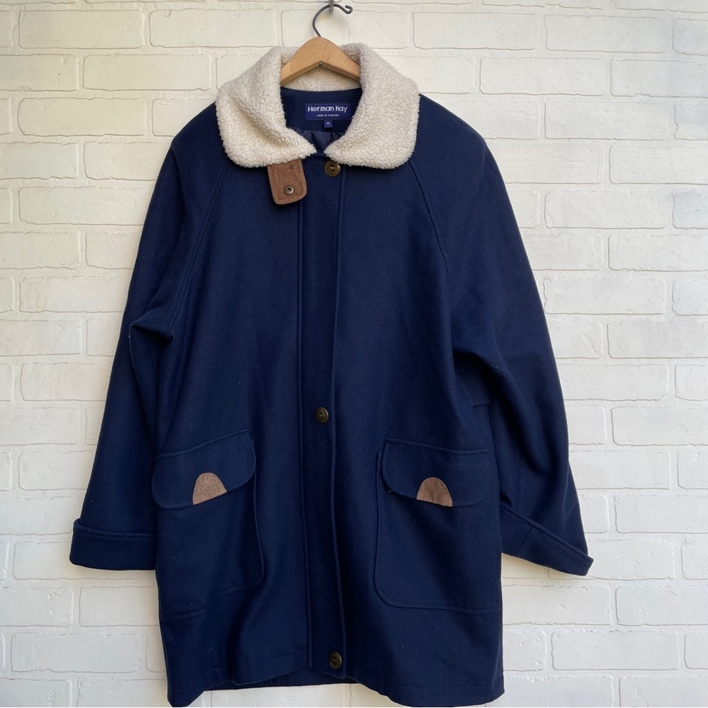 Vintage Wool Blend Navy Coat with Cream Collar longer style - Picture 2 of 13